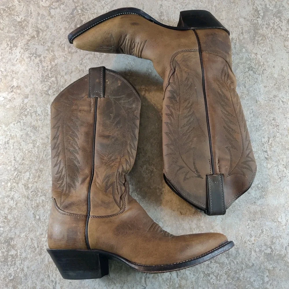 Justin Boots product pair